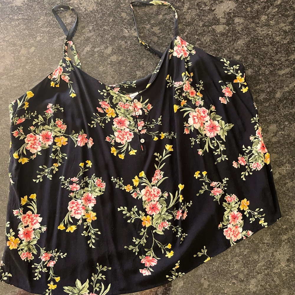 XL Old Navy tank top. Black floral button up. NWT